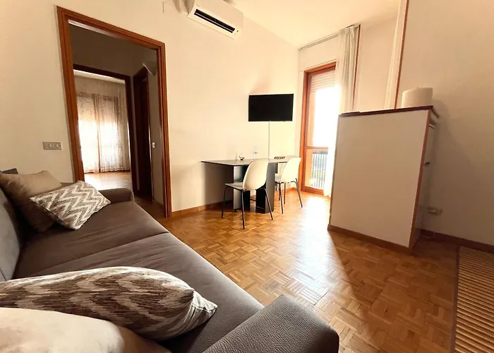 Vespucci House